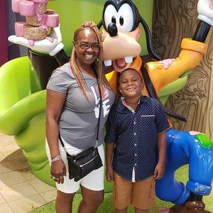 Meet your Posher, Terri